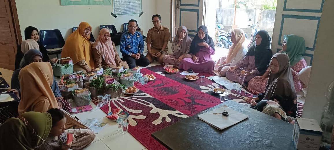 Kelas Ibu Hamil Tingkatkan Pengetahuan Kesehatan di Desa Mambu